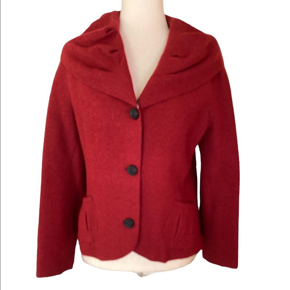 Beyond Threads Alpaca Red Rounded Pleated Jacket Blazer - M